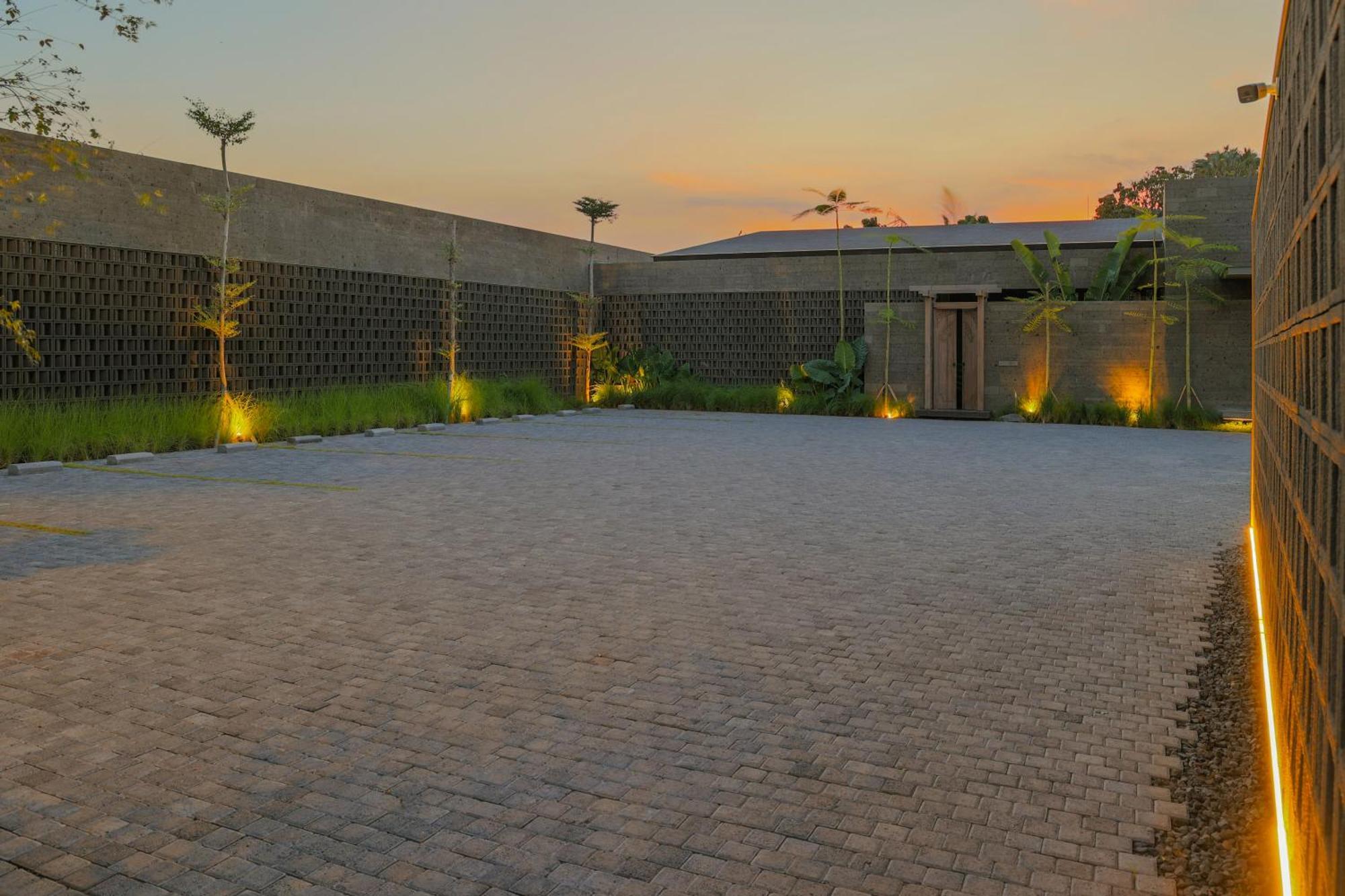 Domisili Villas Canggu Bali By Fays Hospitality Экстерьер фото